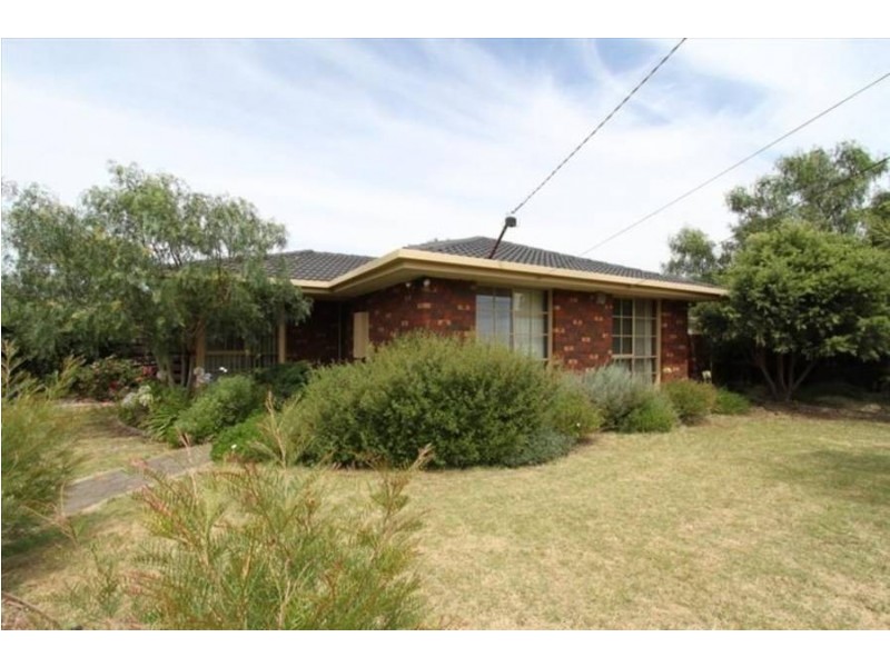 1 Leggatt Street, Melton South VIC 3338
