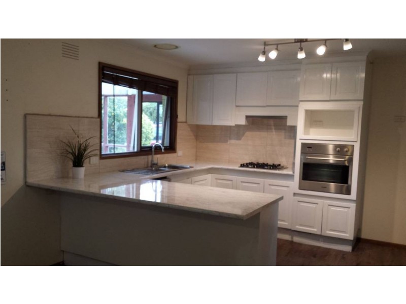 1 Leggatt Street, Melton South VIC 3338