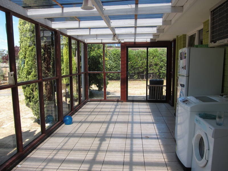 1 Leggatt Street, Melton South VIC 3338