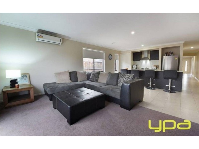 3 Nantha Way, Brookfield VIC 3338