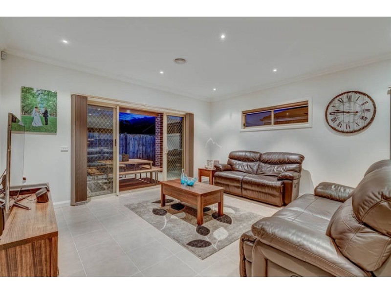 19 Bluegum Drive, Brookfield VIC 3338