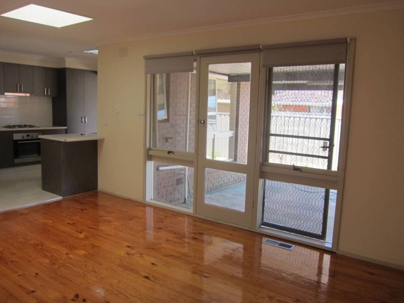 17 Lindsay Court, Melton VIC 3337