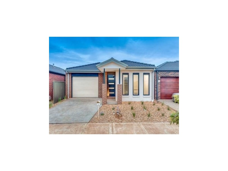 34 Marble Drive, Melton VIC 3337