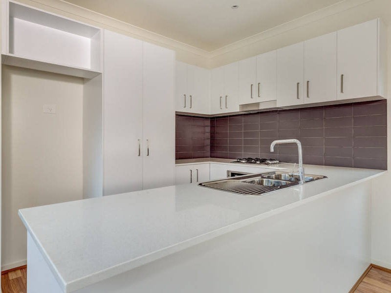 34 Marble Drive, Melton VIC 3337