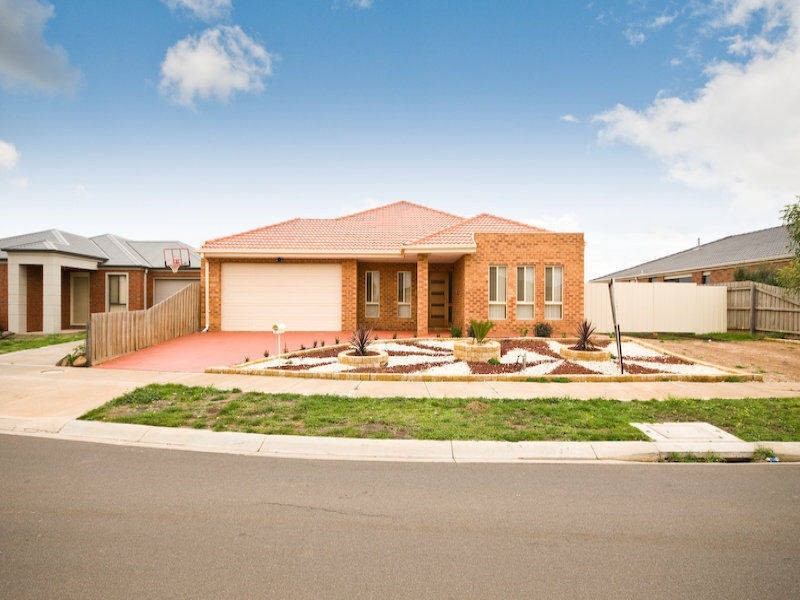 47 Caitlyn Drive, Melton West VIC 3337