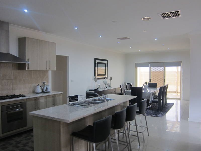 47 Caitlyn Drive, Melton West VIC 3337