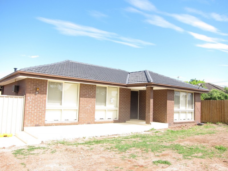 17 Lindsay Court, Melton VIC 3337