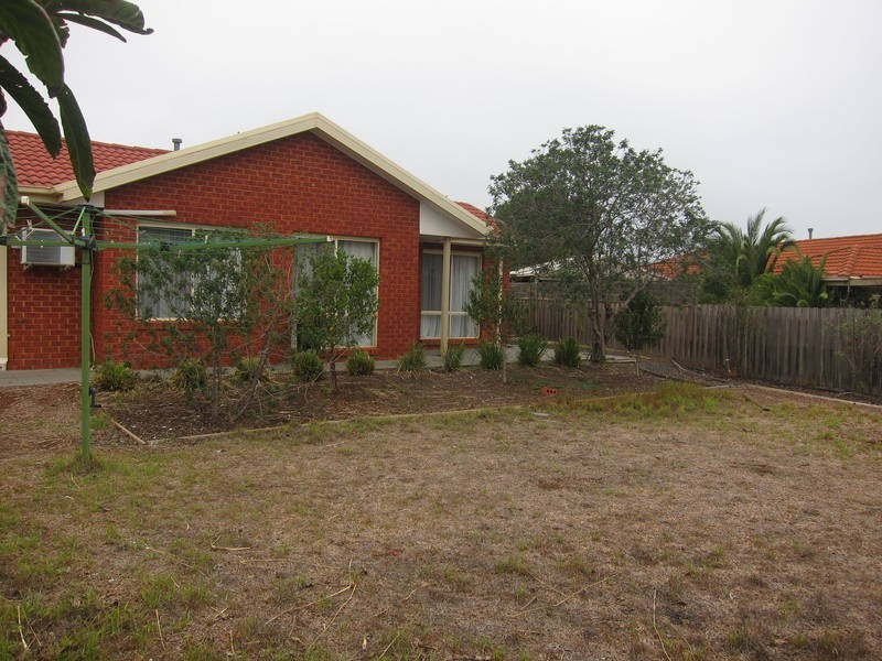 26 Lagarna Drive, Kurunjang VIC 3337