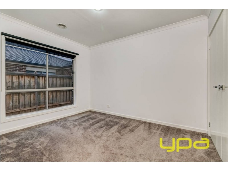 21 Yellowbox Way, Brookfield VIC 3338