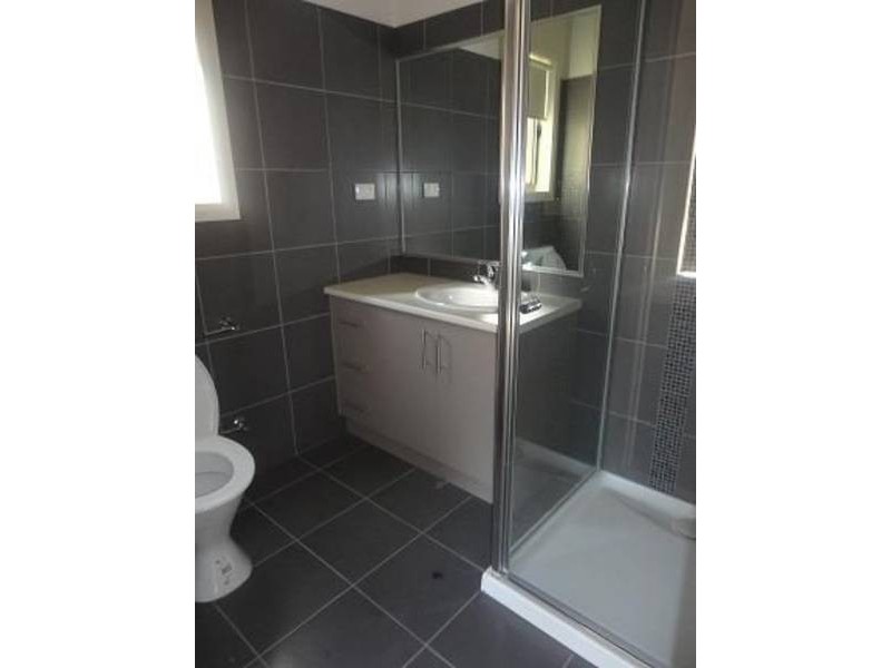 29 Barleygrass Crescent, Brookfield VIC 3338