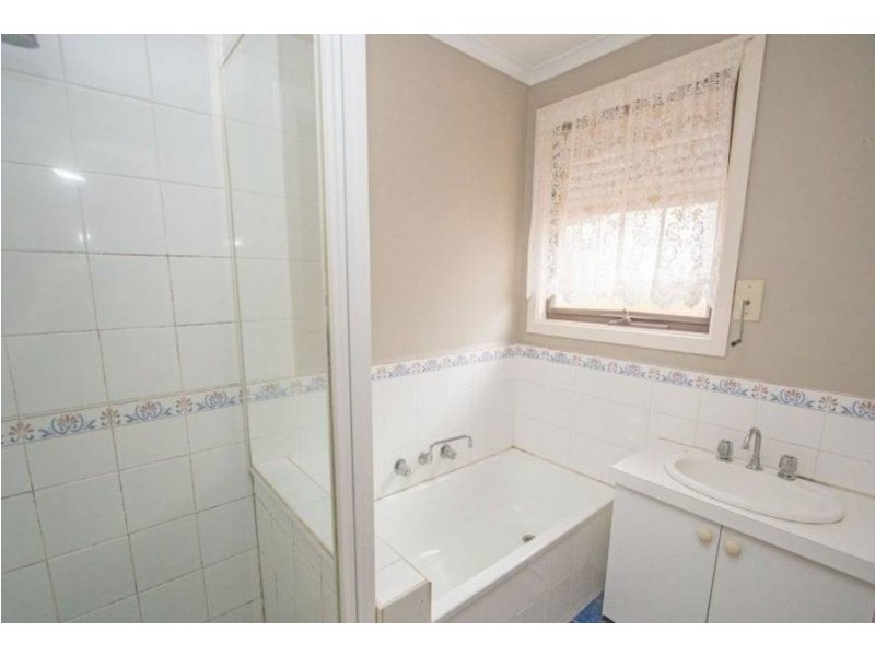 19 Morshead Street, Melton South VIC 3338