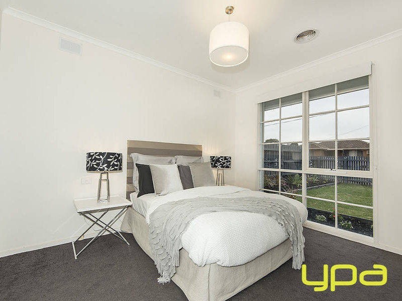 3 Morshead Street, Melton South VIC 3338