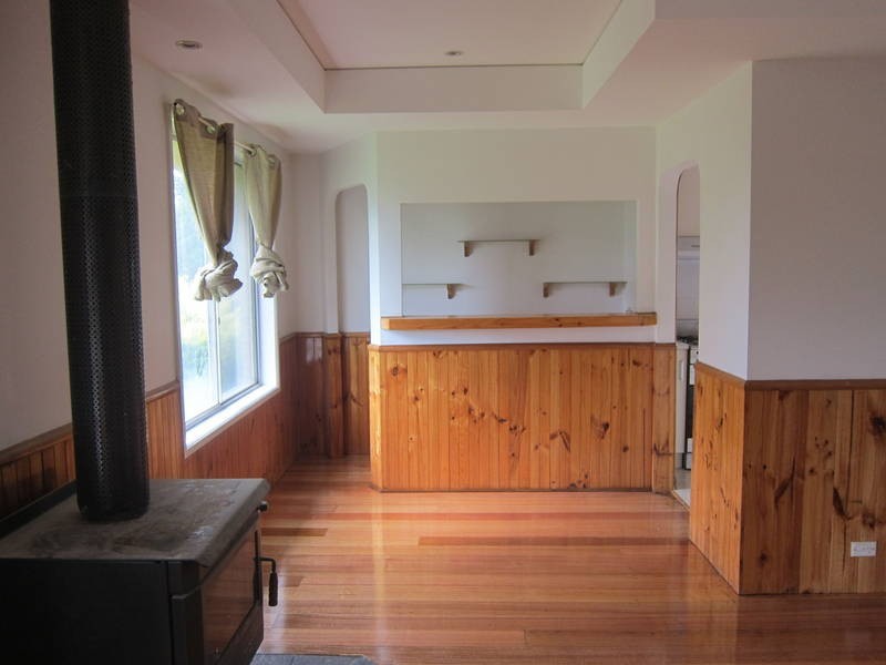 37 Kurrajong Crescent, Melton South VIC 3338