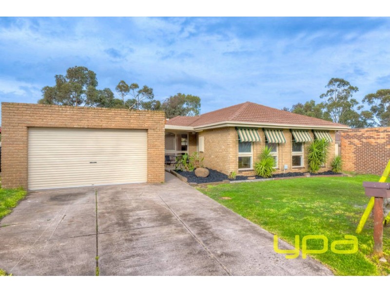 1  Dunvegan Drive, Kurunjang VIC 3337