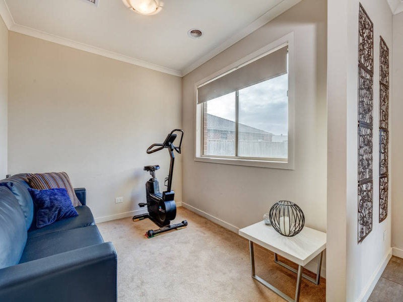 49 Gallery Avenue, Melton West VIC 3337