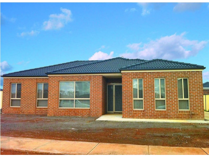 1/18 Marlo Drive, Melton West VIC 3337