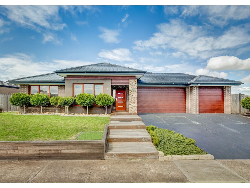 8 Botanica Springs Boulevard, Brookfield VIC 3338