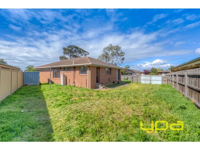 35 Morshead Street, Melton South VIC 3338