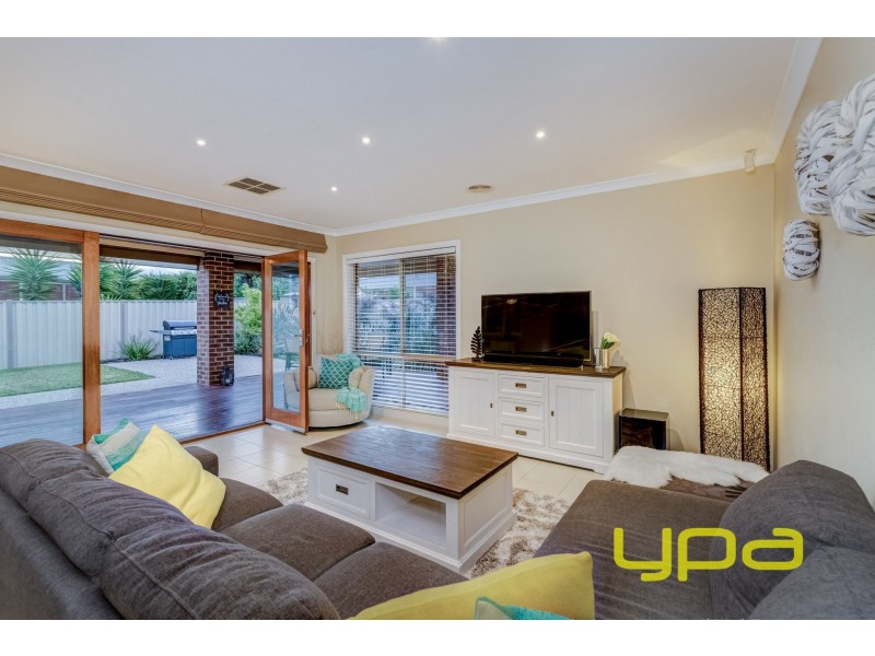 48 Sovereign Boulevard, Melton West VIC 3337