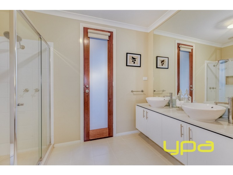 48 Sovereign Boulevard, Melton West VIC 3337