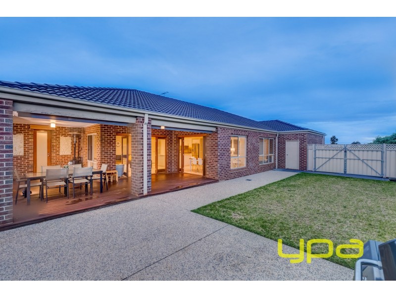 48 Sovereign Boulevard, Melton West VIC 3337