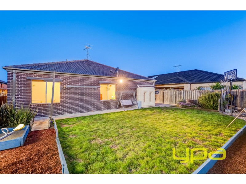 13 Bunya Drive, Brookfield VIC 3338