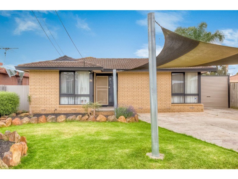34 Norma Street, Melton VIC 3337