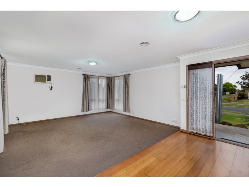 34 Norma Street, Melton VIC 3337