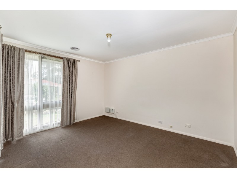 34 Norma Street, Melton VIC 3337