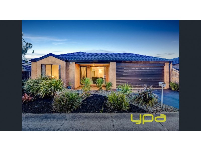 54 McBurnie Drive, Kurunjang VIC 3337