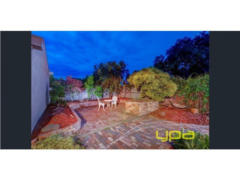 5 Kamil Street, Melton South VIC 3338