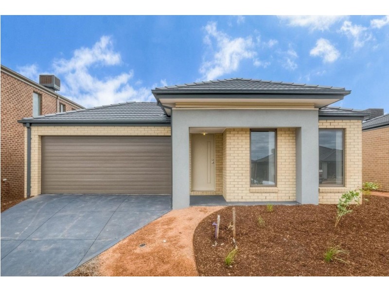7 Cobble Street, Melton South VIC 3338