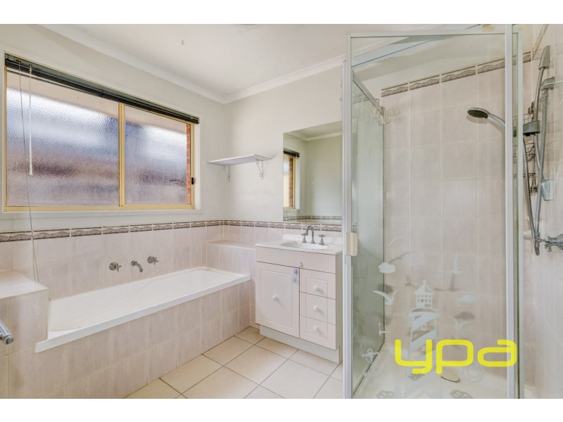 23 Kayla Way, Kurunjang VIC 3337