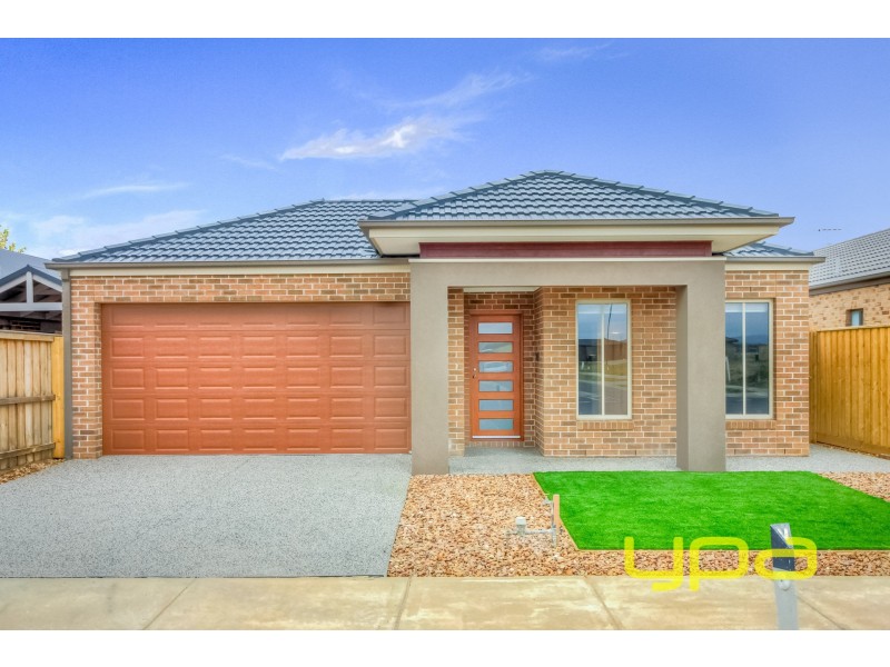 9 Moor Park Avenue, Melton West VIC 3337