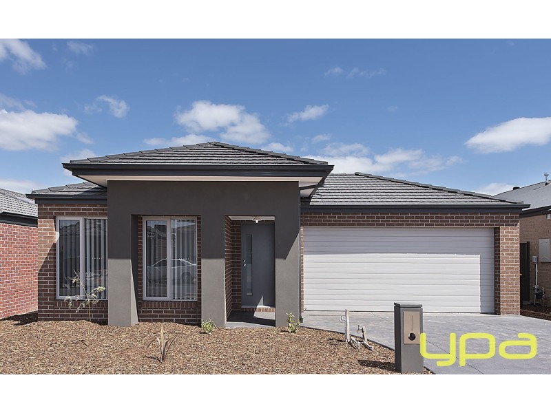 7 Jade Crescent, Melton South VIC 3338