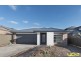 8 Fiona Road, Melton South VIC 3338