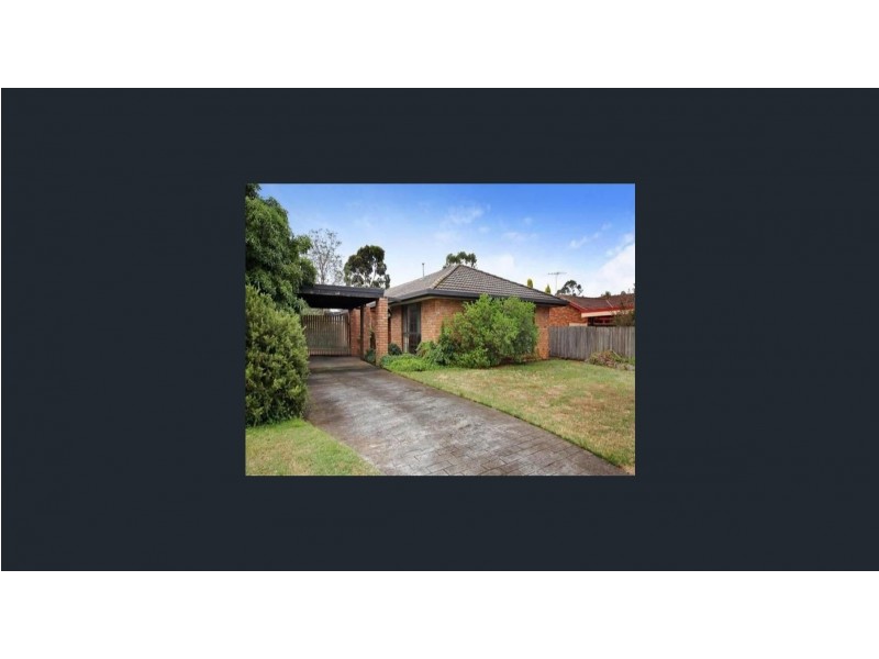 10 St John Place, Melton West VIC 3337