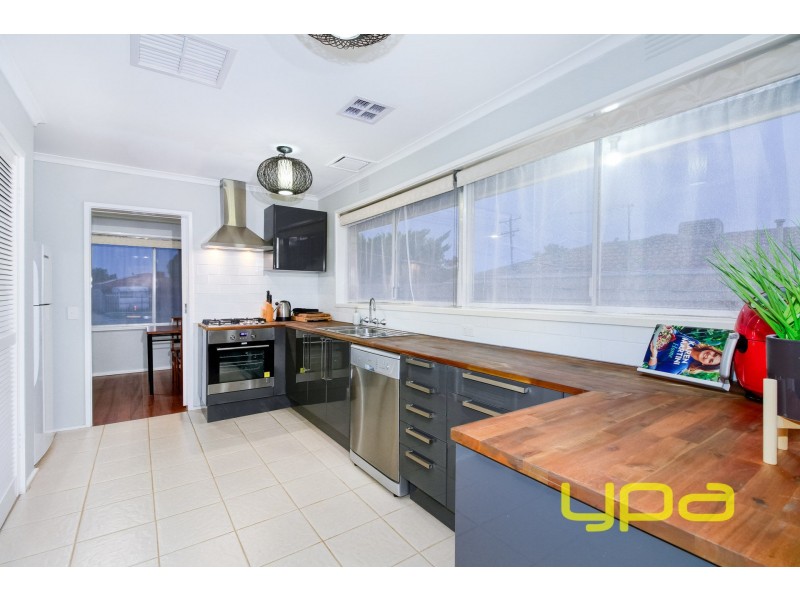 89 O’Neills Road, Melton VIC 3337