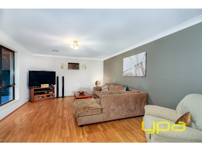 41 Vista Drive, Melton VIC 3337