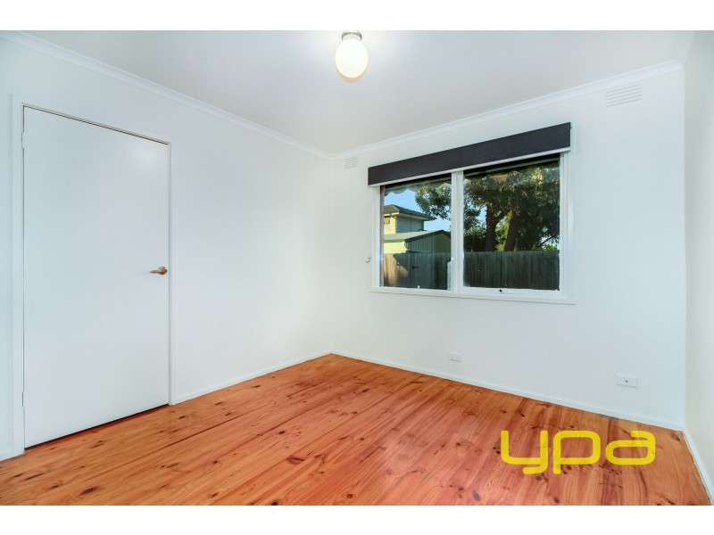 41 Connel Drive, Melton South VIC 3338