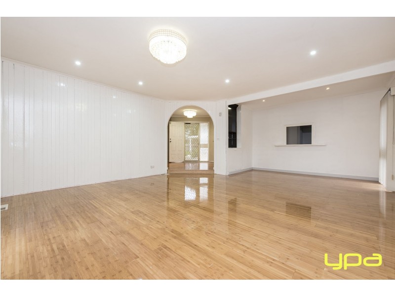 46 Grace Street, Melton South VIC 3338