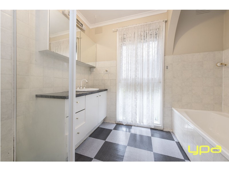 46 Grace Street, Melton South VIC 3338