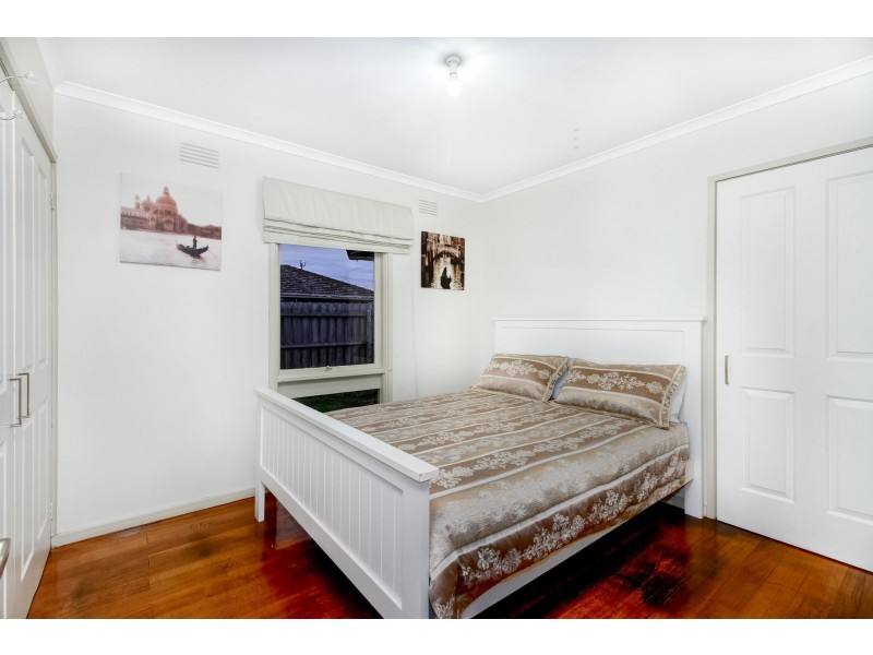 26 Carter Road, Melton VIC 3337