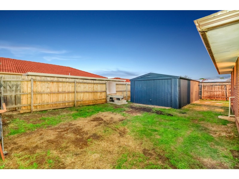 26 Carter Road, Melton VIC 3337