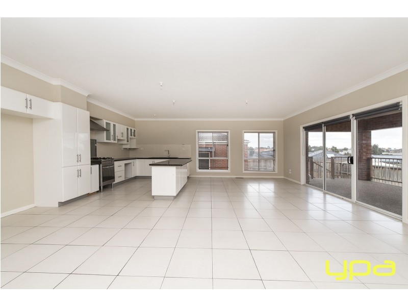 18 Casuarina Court, Melton West VIC 3337