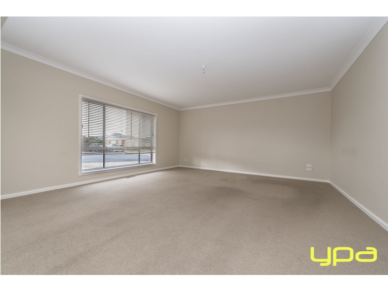 18 Casuarina Court, Melton West VIC 3337