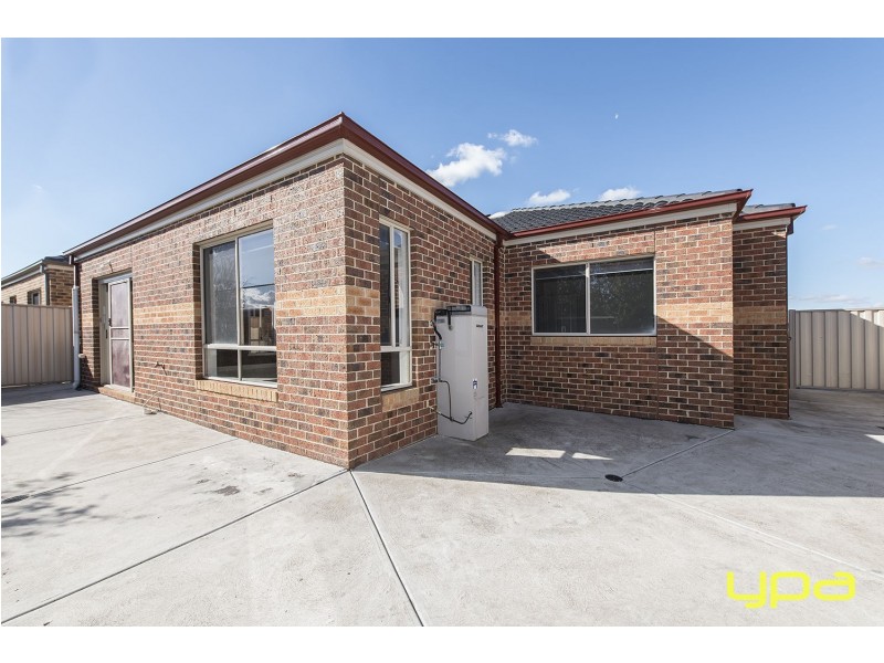 1/66 McBurnie Drive, Kurunjang VIC 3337