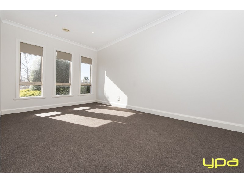 2/89 Black Dog Drive, Brookfield VIC 3338