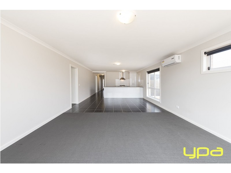 144 James Melrose Drive, Brookfield VIC 3338