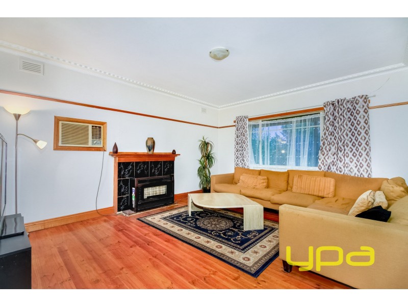 28 Exford Road, Melton South VIC 3338